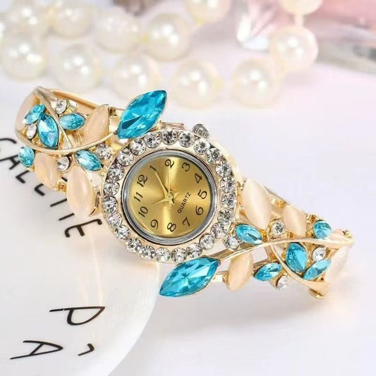 399USD --Fashionable and high-quality watches