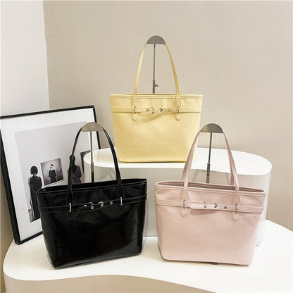 179.9 USD--Simple and Elegant, a Versatile Choice - Handbag