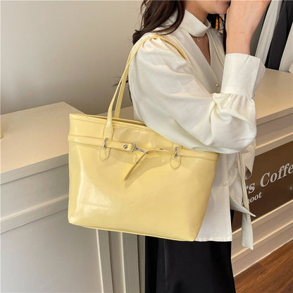 179.9 USD--Simple and Elegant, a Versatile Choice - Handbag