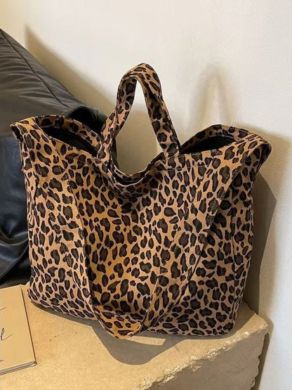 304.8 USD--Charming, Fashionable and Soft Shoulder Bag/Cover spread link